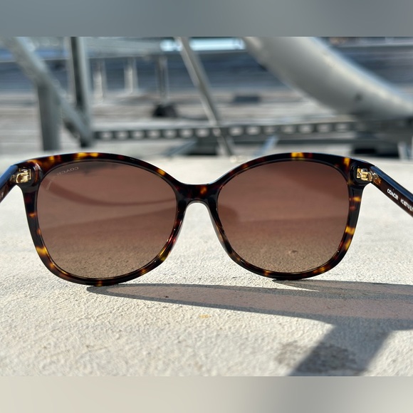 😎COACH- Geometric Sunglasses, Dark Tortoise, Preowned - Picture 3 of 13